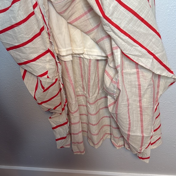 PETAL + PUP Brea Cream Stripe Maxi Dress NWT Size Medium - Picture 10 of 10